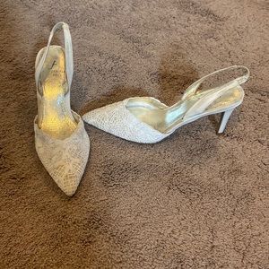 Adrianna papell wedding heels